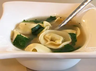 Pesto Tortellini and Spinach Soup