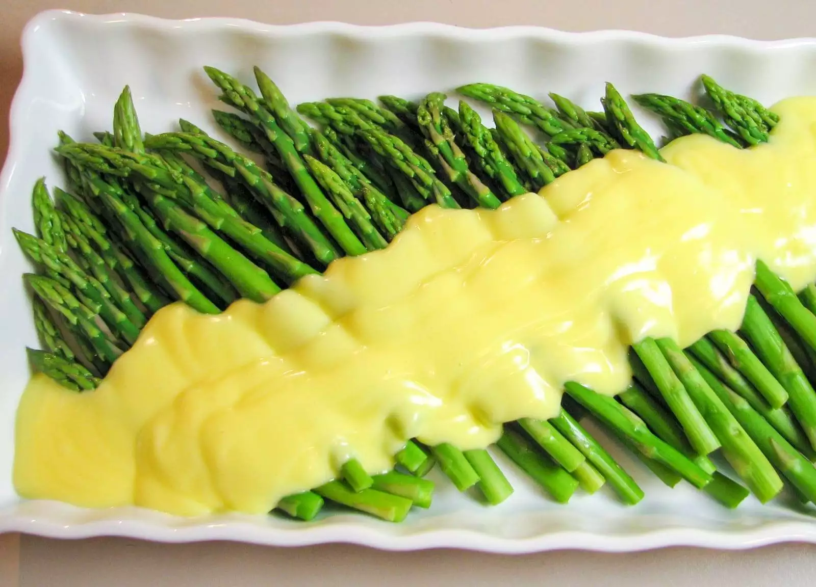 Asparagus with Hollandaise Sauce