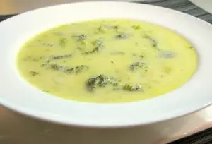 Broccoli and Sharp Cheddar Soup