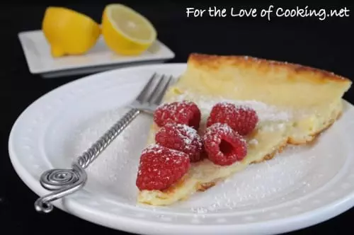 German Pancake with Lemon and Raspberries