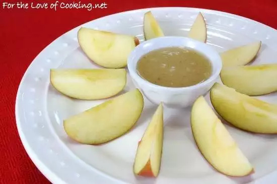 Vanilla Bean Caramel Dip with Sliced Apples