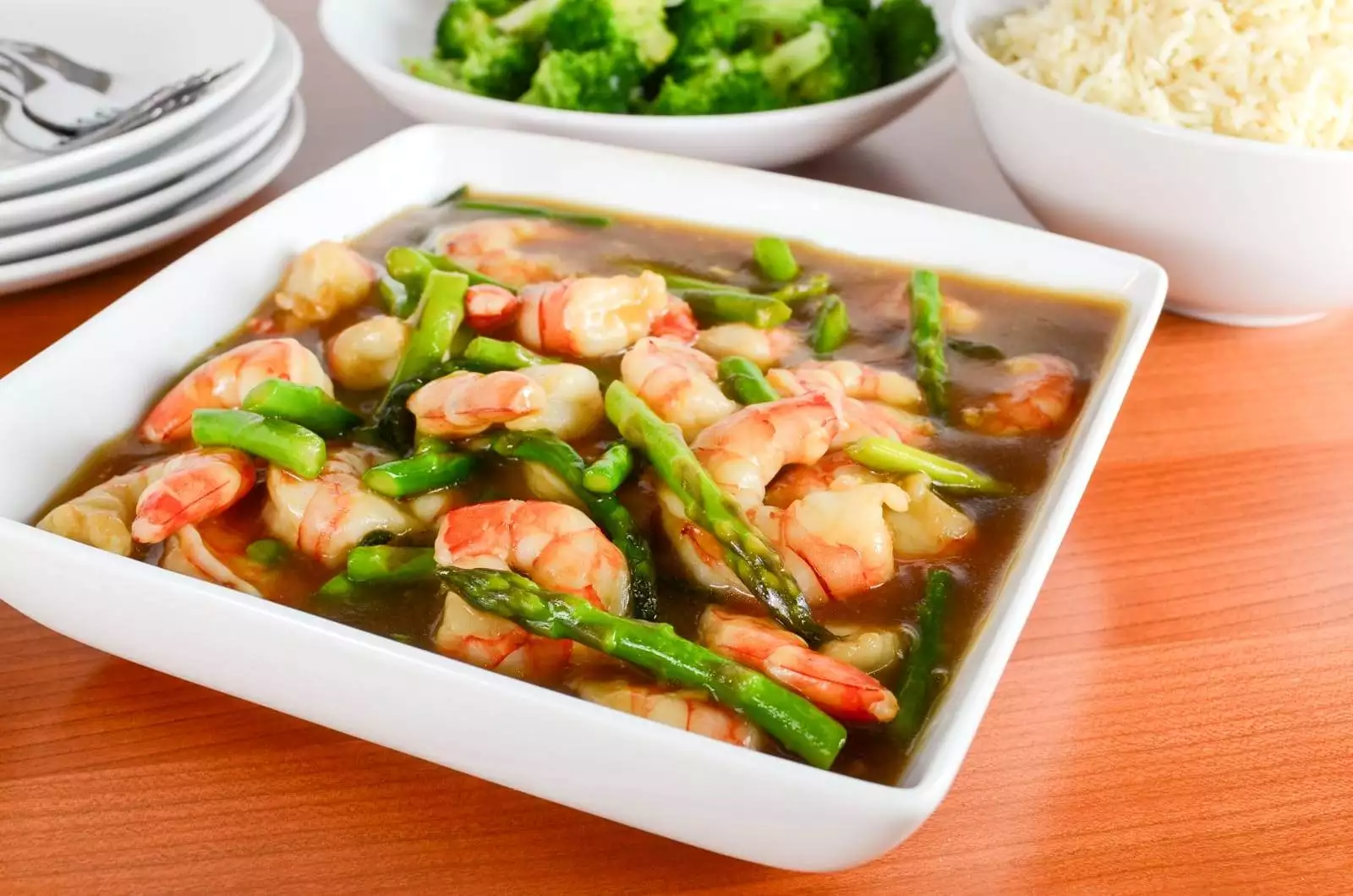 Asparagus and Shrimp Stir Fry