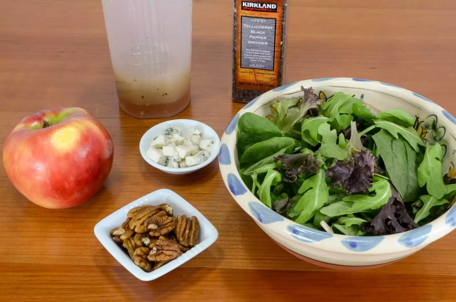 Autumn Salad with Apples, Toasted Pecans, and Gorgonzola