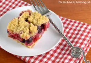 Mixed Berry Crumb Bars