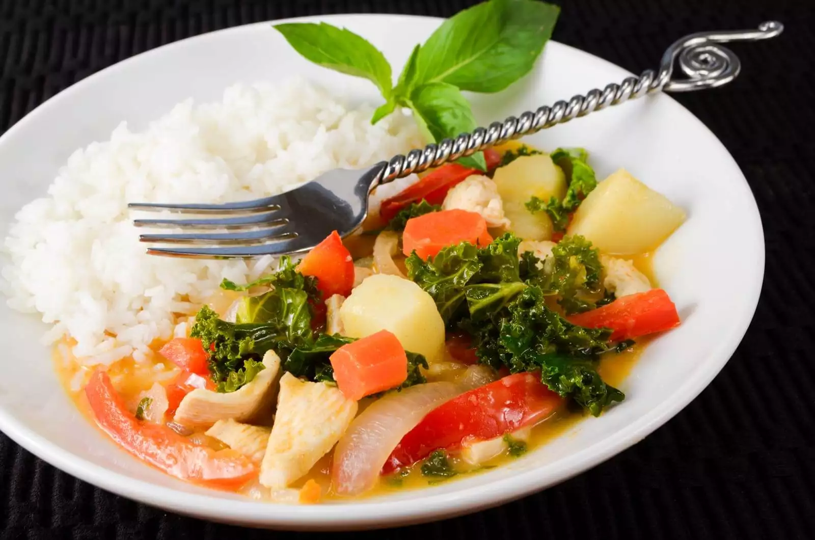 Thai Red Curry with Chicken and Vegetables