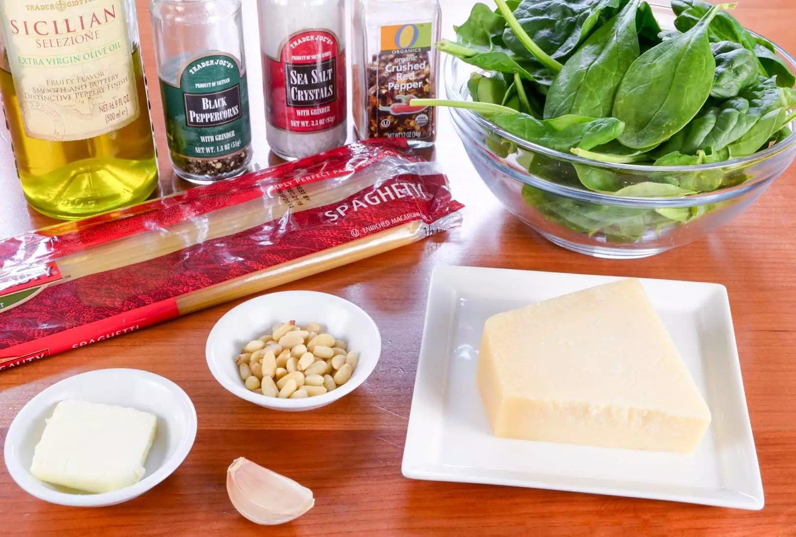 Spaghetti with Garlicky Spinach, Parmesan, and Toasted Pine Nuts