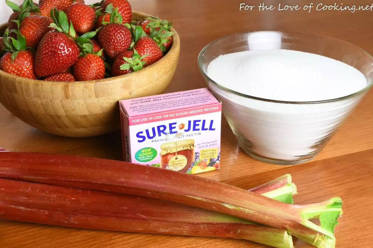 Strawberry Rhubarb Freezer Jam