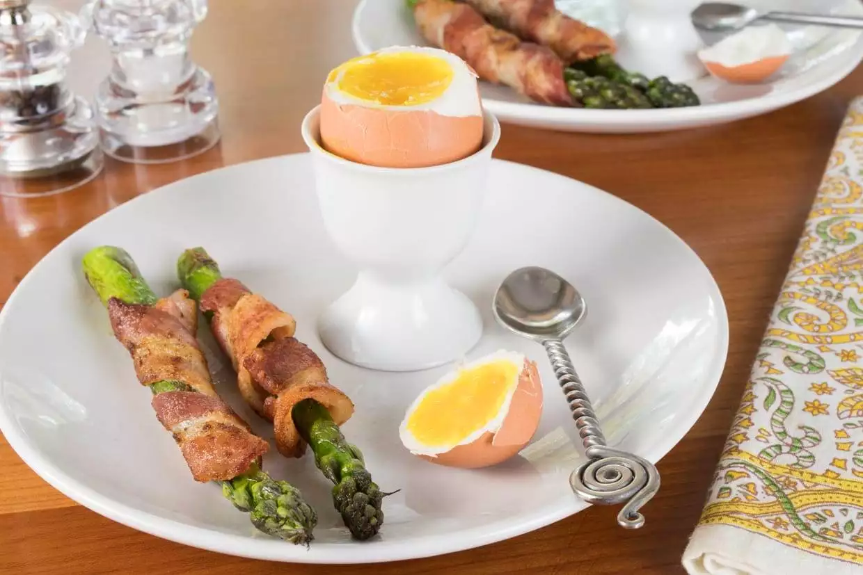 Soft Boiled Eggs with Bacon-Wrapped Asparagus Soldiers