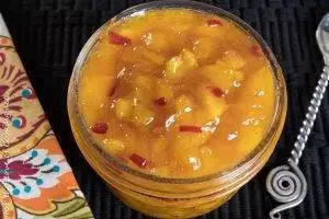 Skillet Peach Pepper Jam