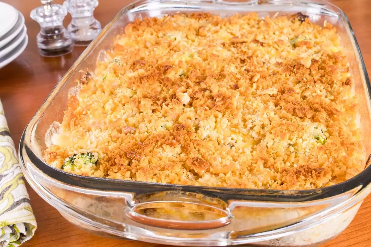 Cheesy Chicken, Broccoli, and Rice Casserole