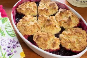 Blackberry Cobbler