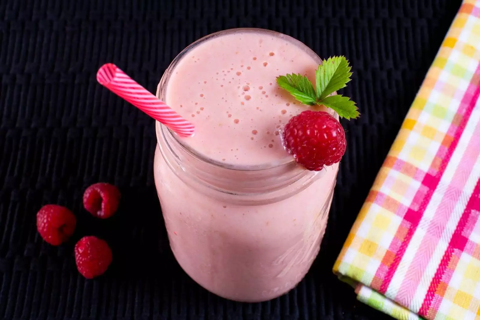 Raspberry Peach Smoothie