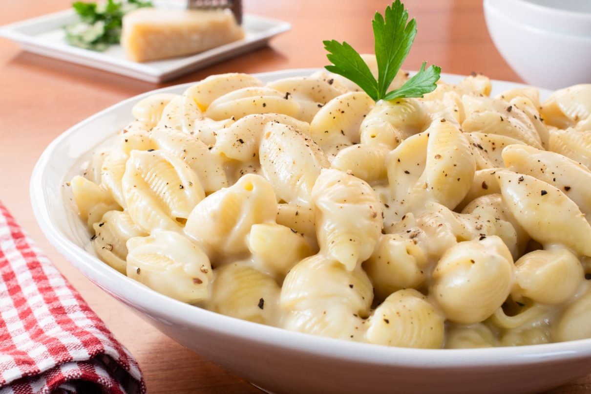 Creamy Garlic Parmesan Shells Pasta