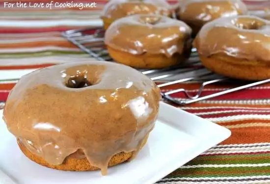 Baked Pumpkin Donuts with Maple-Cinnamon Glaze