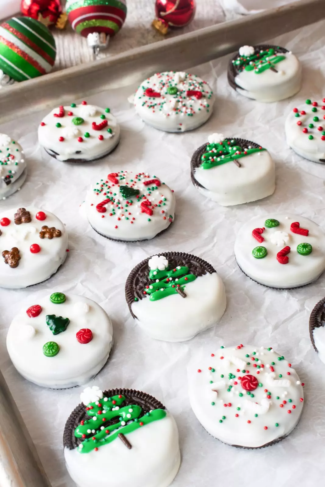 Christmas Oreos