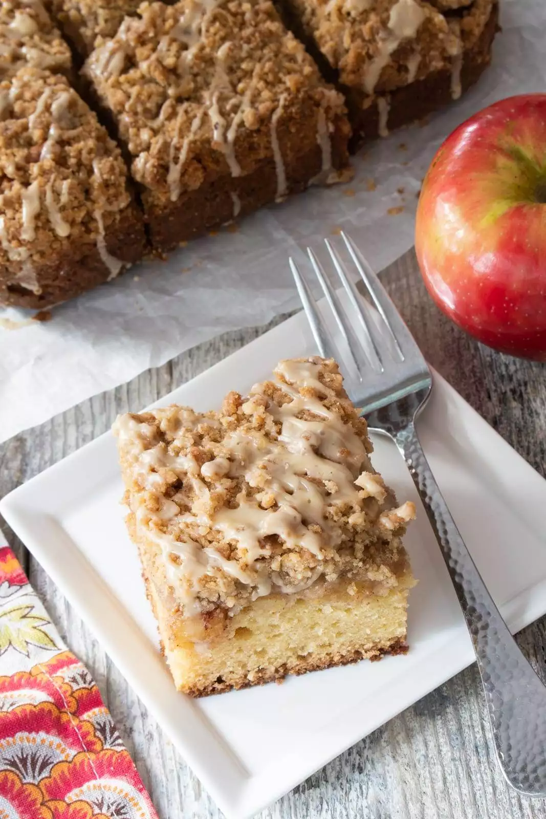 Apple Crumb Cake