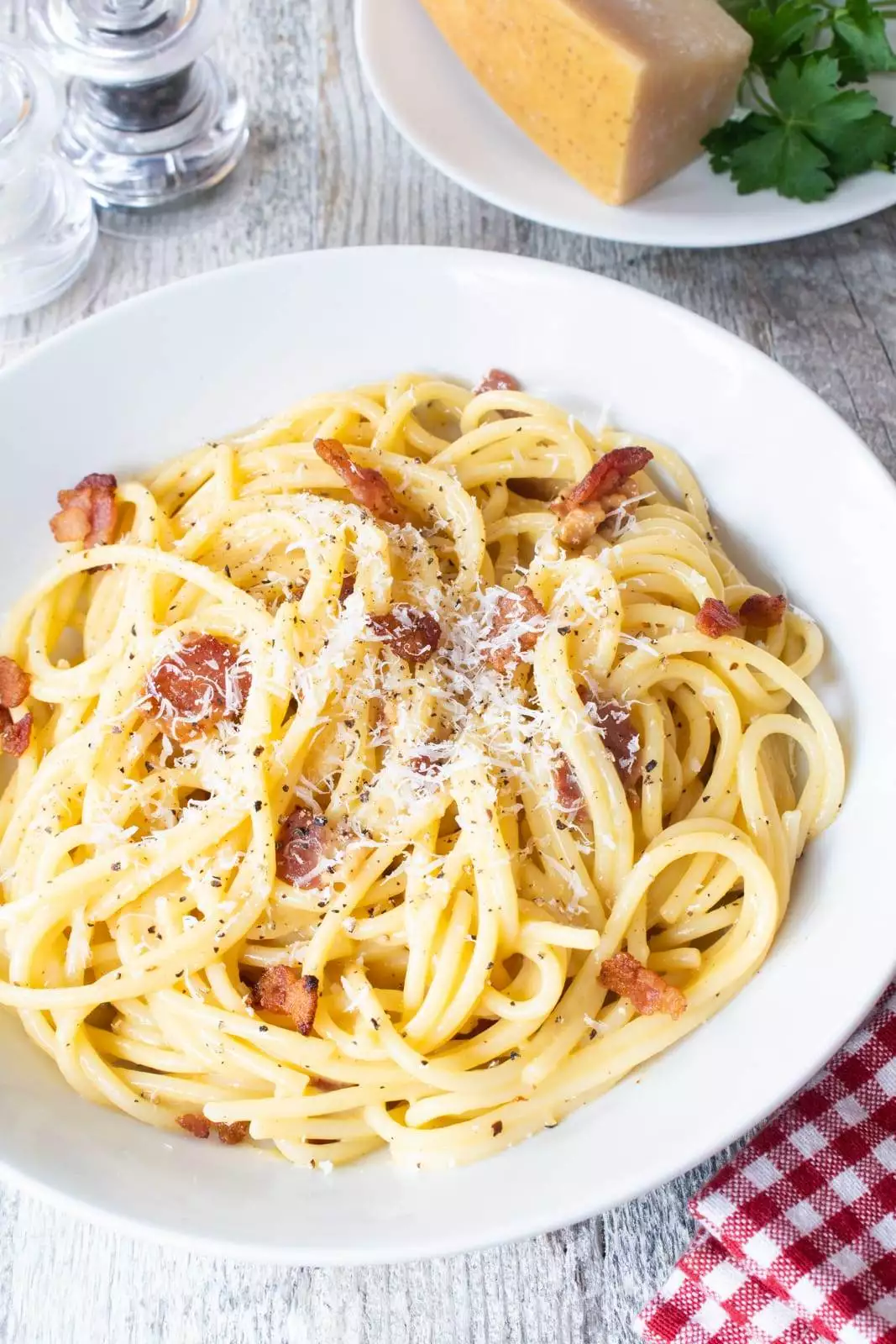 Simple Pasta Carbonara