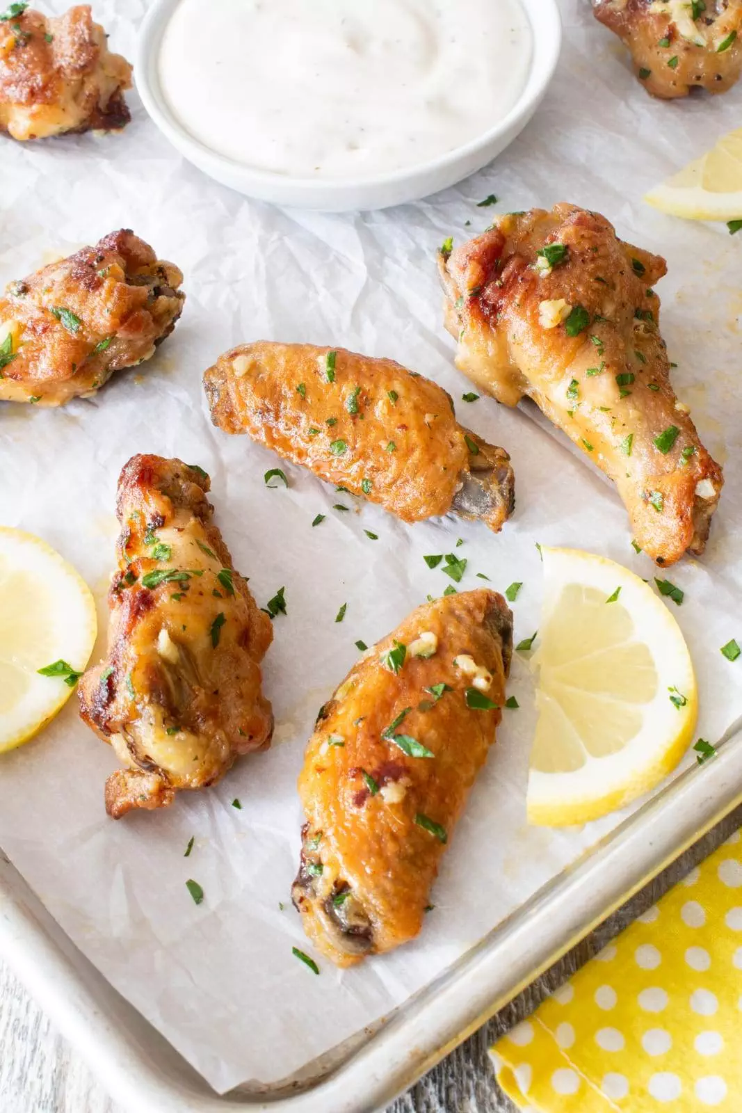 Lemon Garlic Chicken Wings