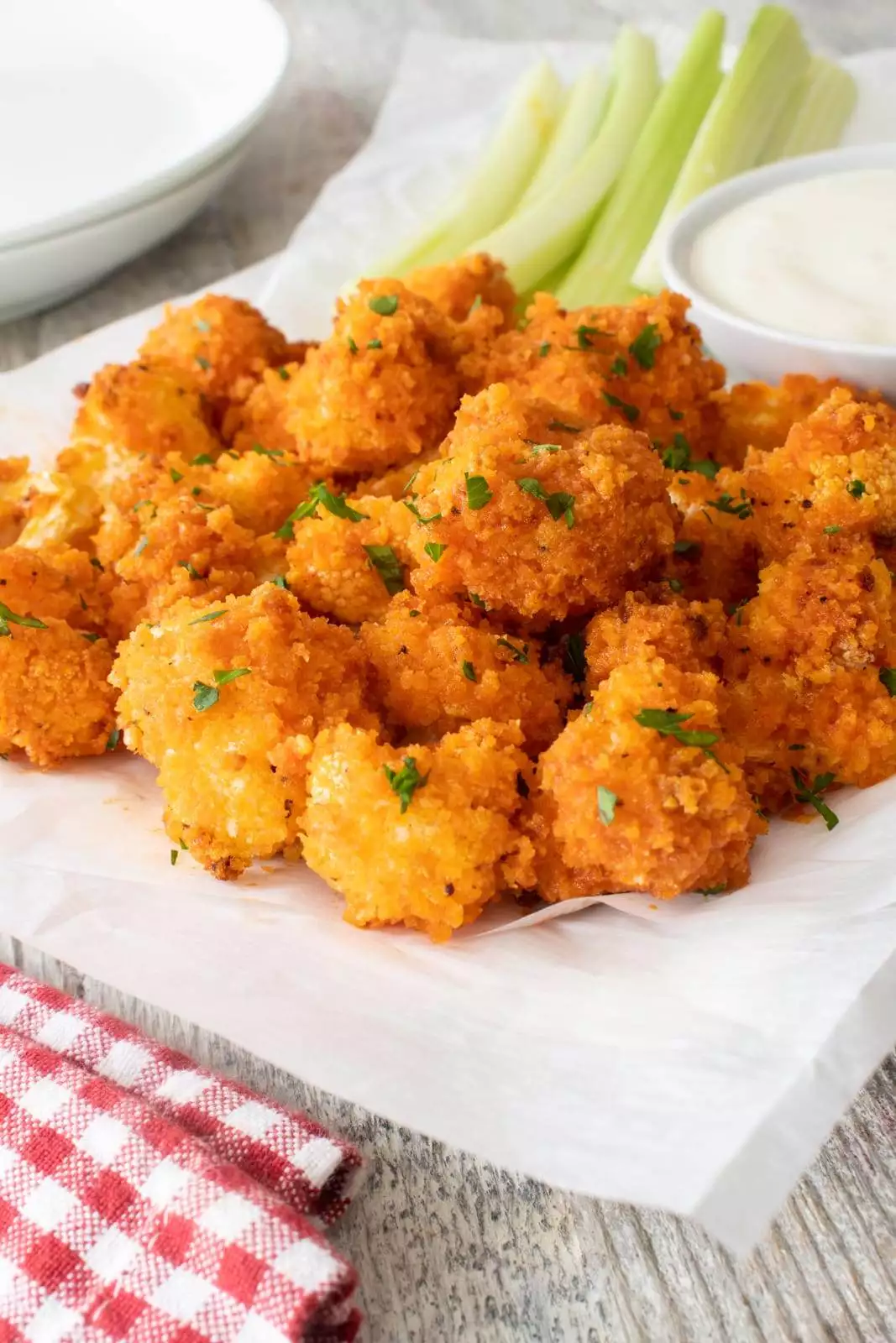 Baked Buffalo Cauliflower Bites