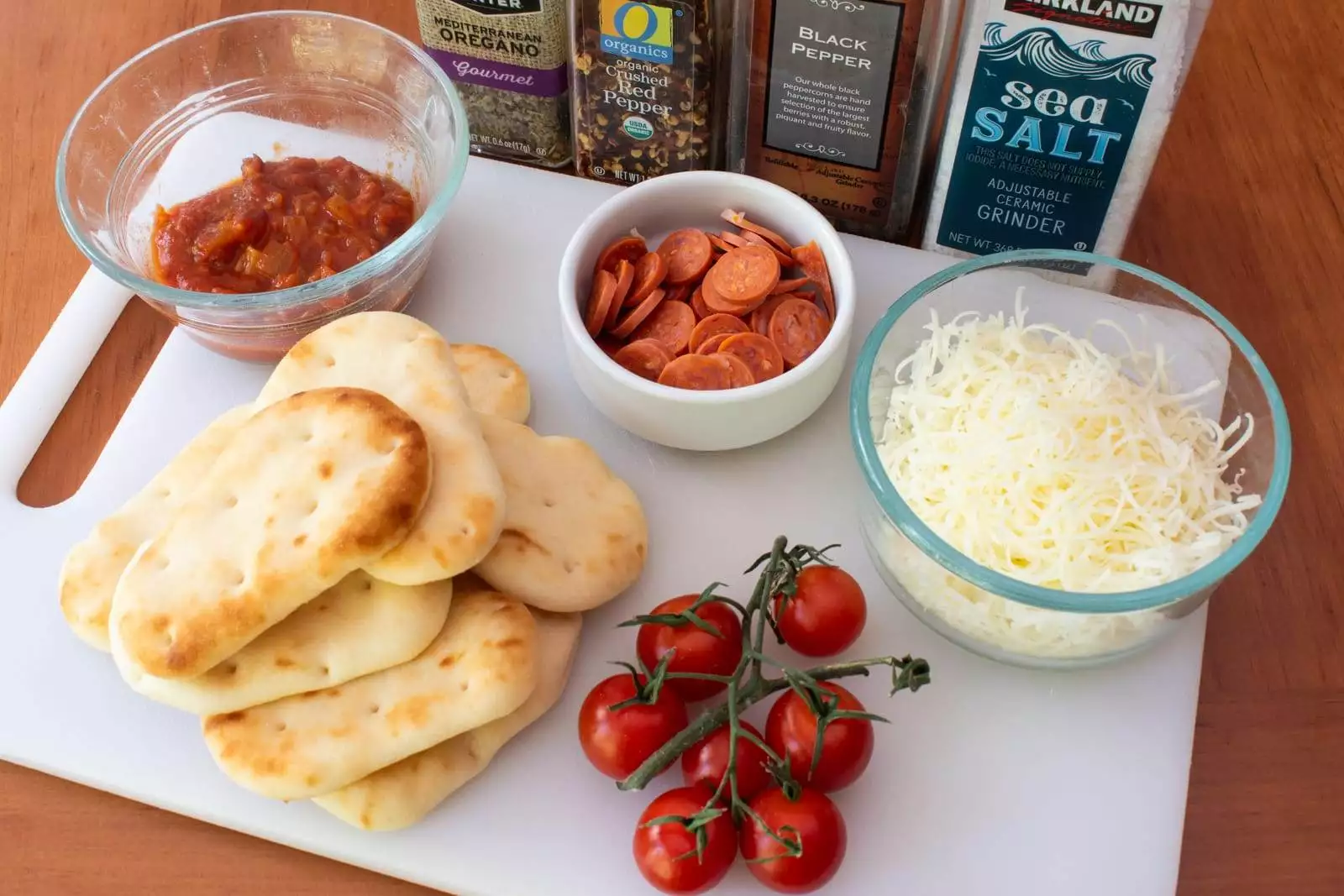 Mini Naan Pizzas