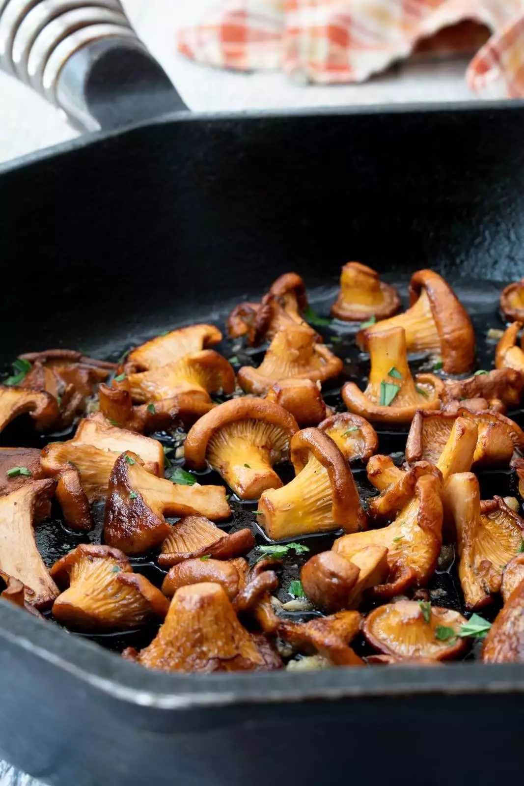 Sautéed Chanterelle Mushrooms