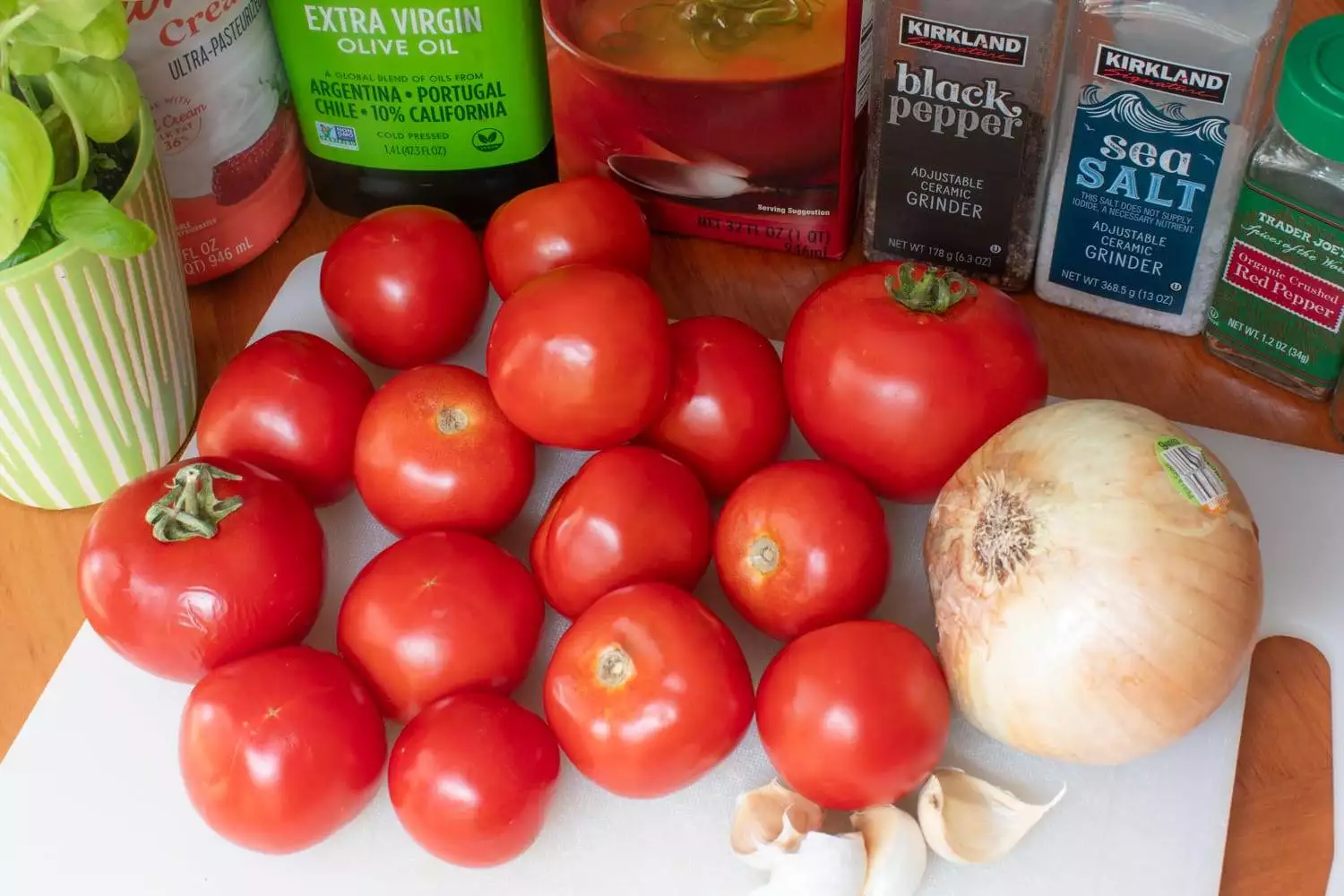 Roasted Tomato and Garlic Soup