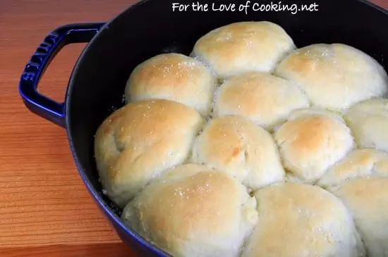 Buttery Dinner Rolls