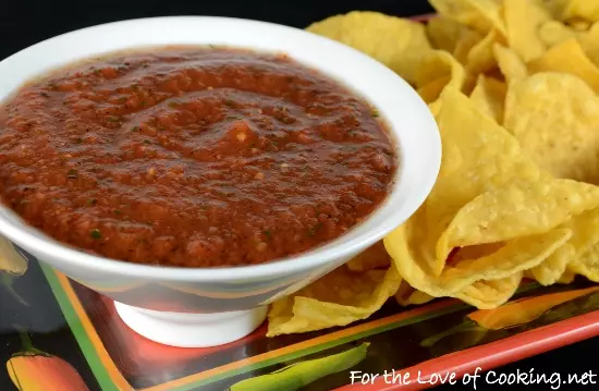 Smoky Tomato-Chipotle Salsa