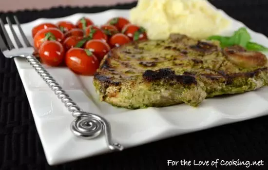 Basil-Garlic Rubbed Pork Chops