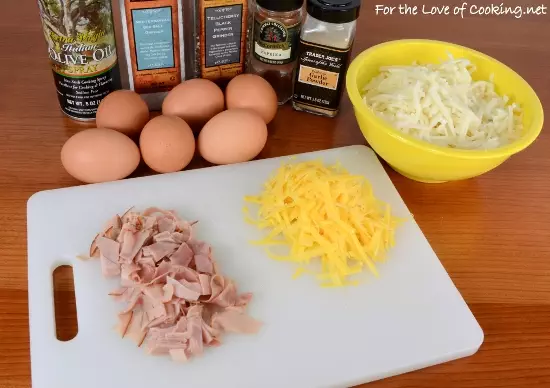 Hash Brown Nests with Egg, Ham, and Sharp Cheddar