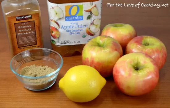 Homemade Cinnamon Applesauce