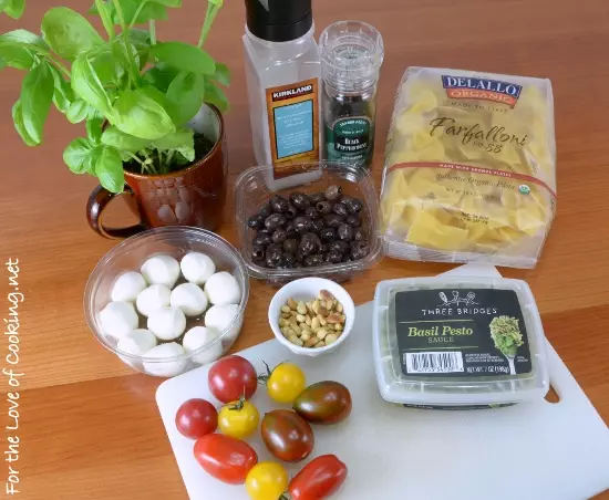 Pesto Pasta Salad with Heirloom Tomatoes, Mozzarella, and Olives