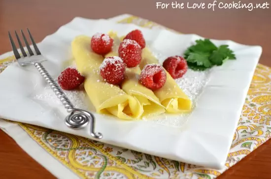 Crepes with Lemon Curd and Fresh Raspberries