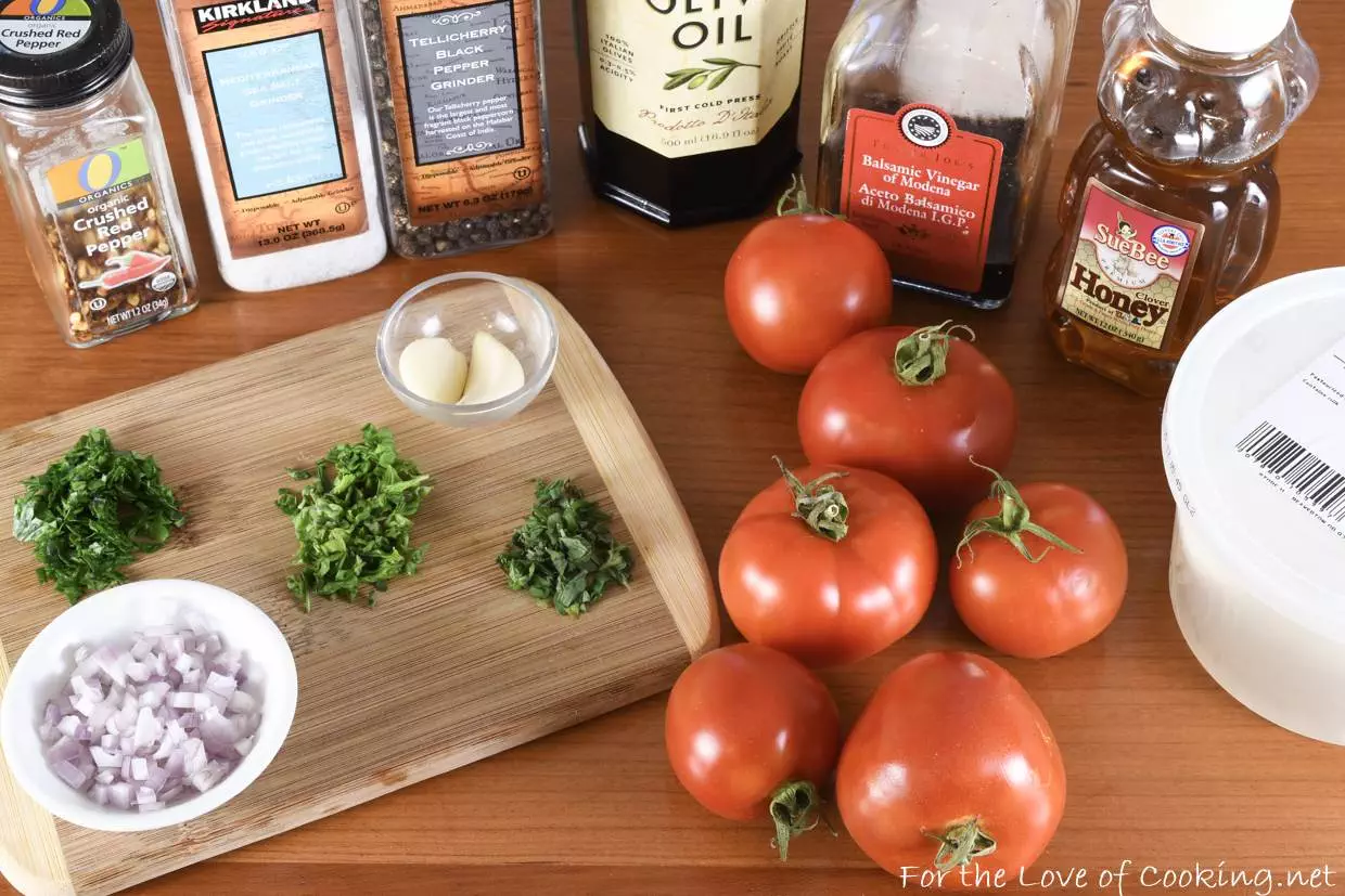 Marinated Tomatoes with Mozzarella