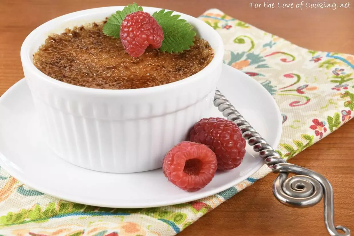 Raspberry Crème Brûlée