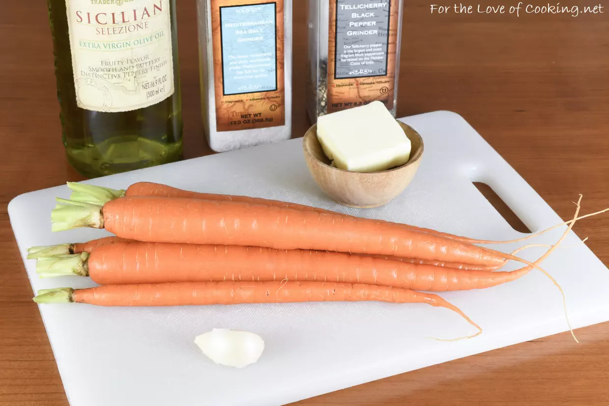 Garlic Butter Roasted Carrots