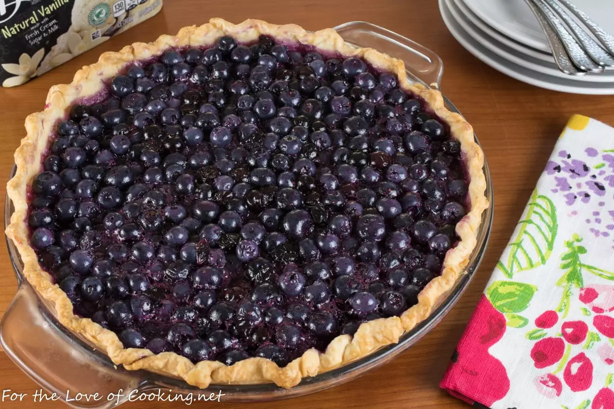 Cape Cod Blueberry Pie