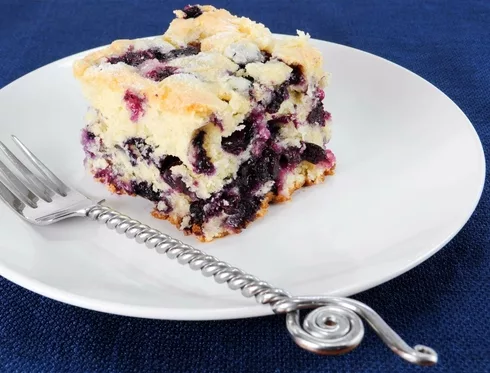 Buttermilk Blueberry Breakfast Cake